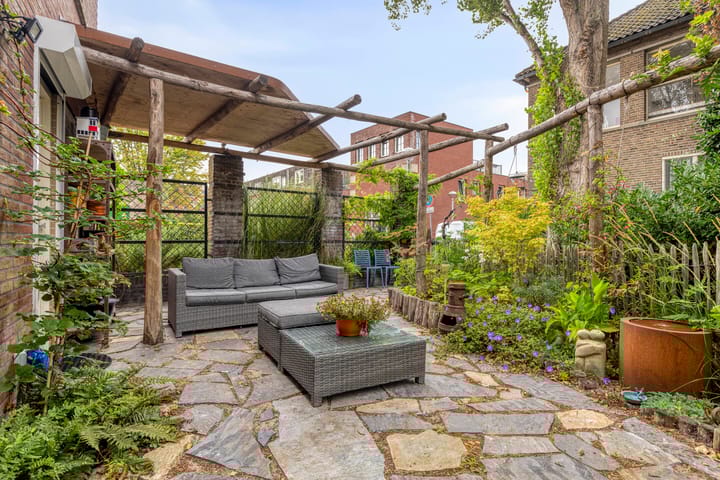 Foto 2 van J.F. Berghoefplantsoen 2