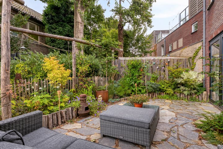 Foto 37 van J.F. Berghoefplantsoen 2