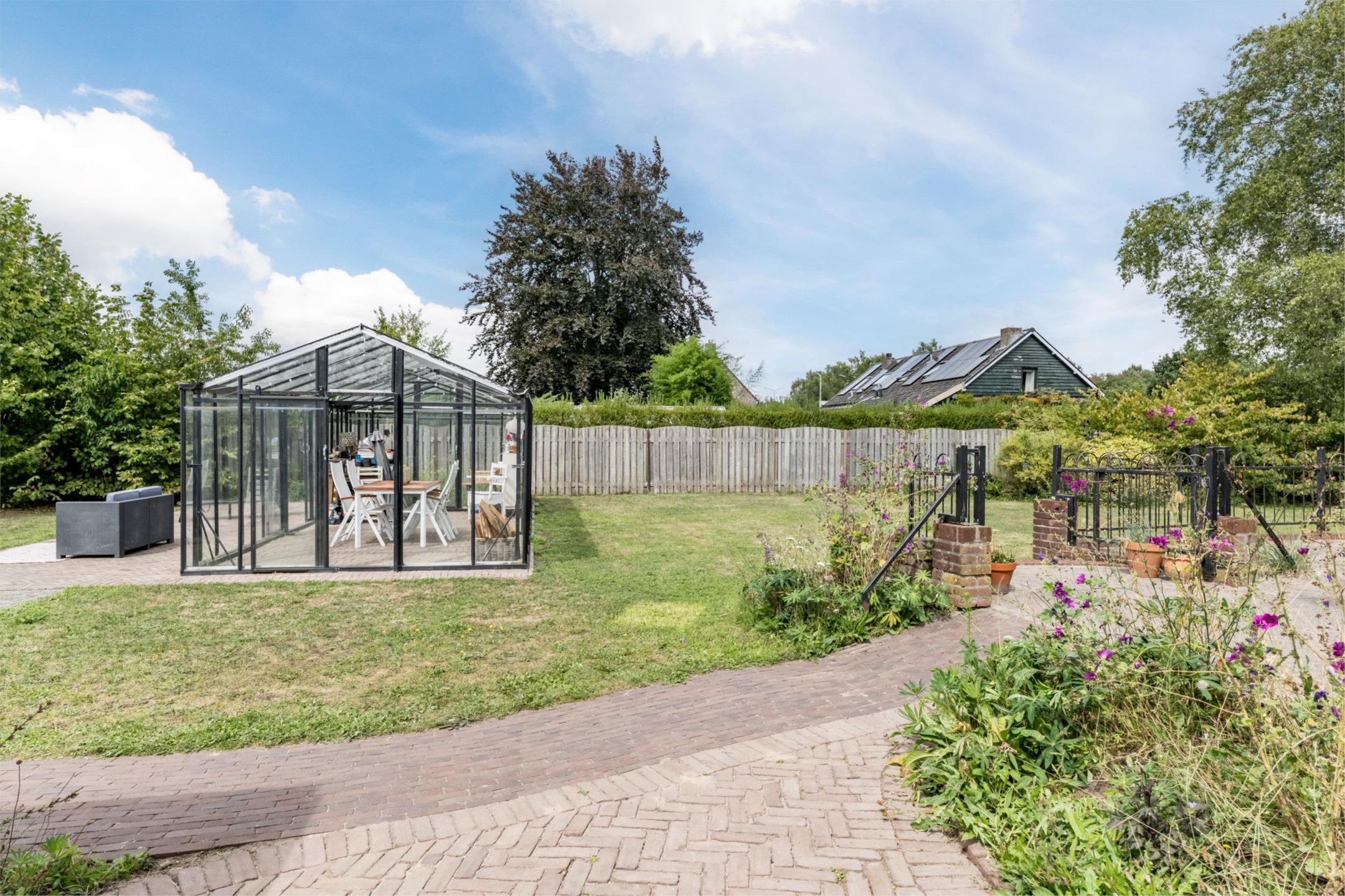 Photo 48 of Tilburgseweg 47