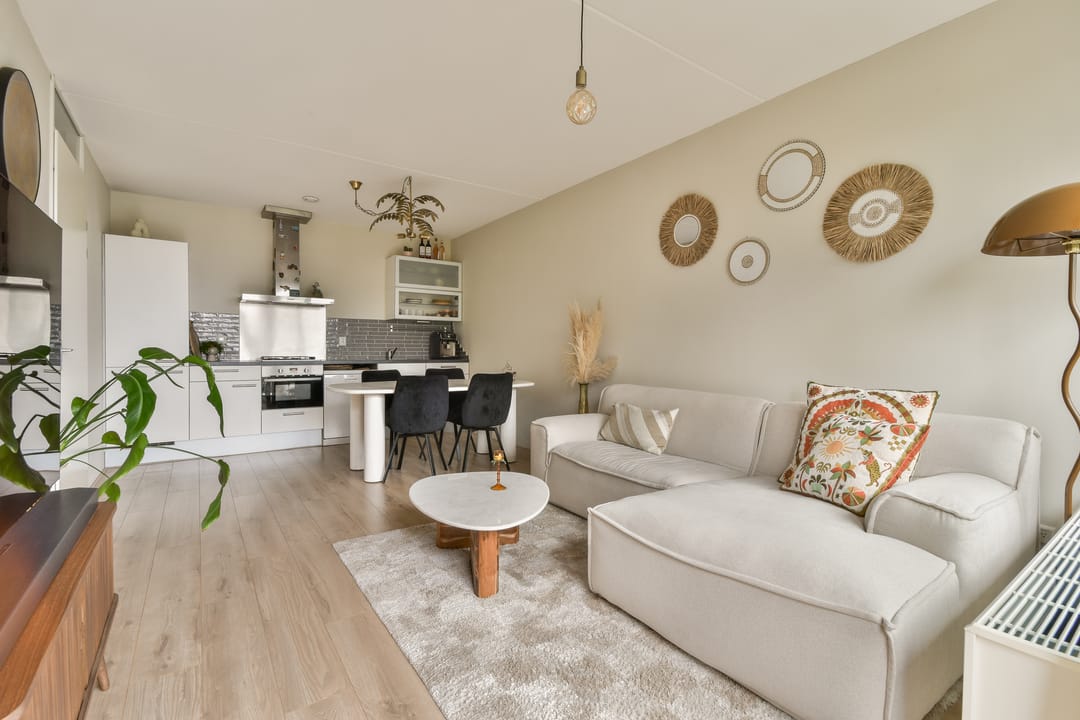 Photo 7 of Diepenbrockstraat 96