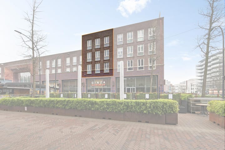 Photo 2 of Oldenzaalsestraat 1-6