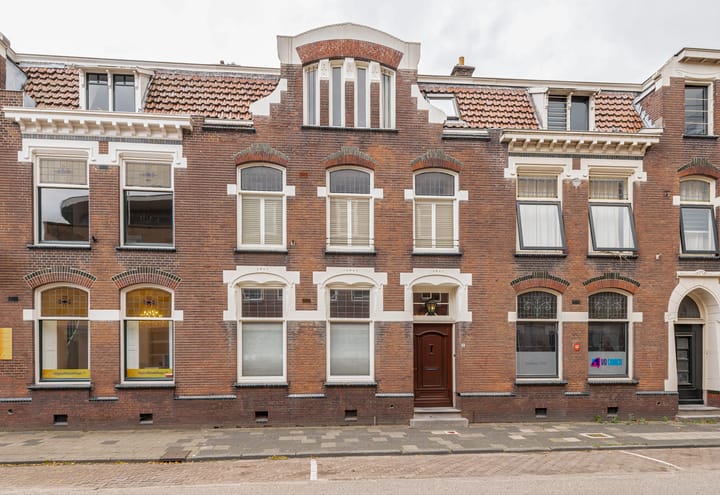 Stationsstraat 13