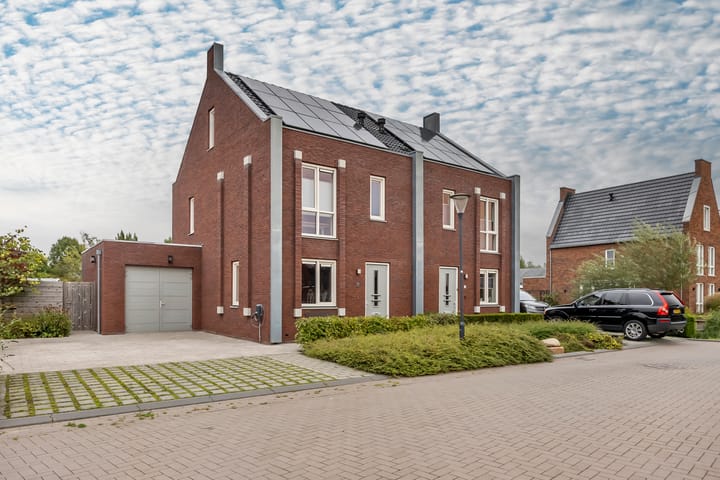 Foto 1 van Kapitein 4