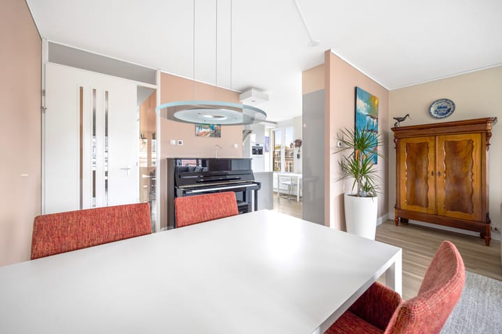 Photo 6 of Westeinde 91-G