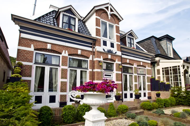 Photo 2 of Haarlemmerstraat 52