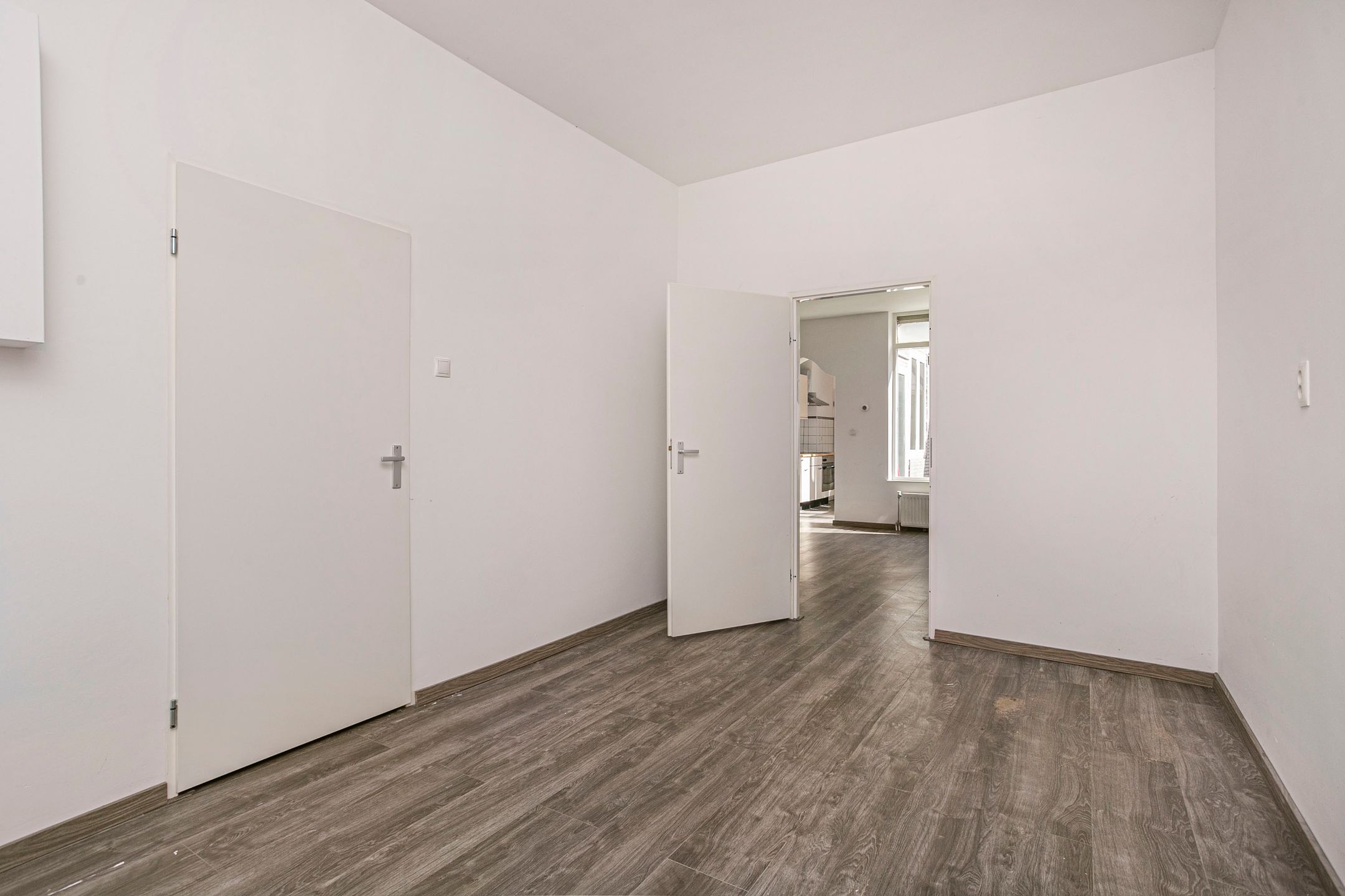 Foto 9 van Van Diemenstraat 12