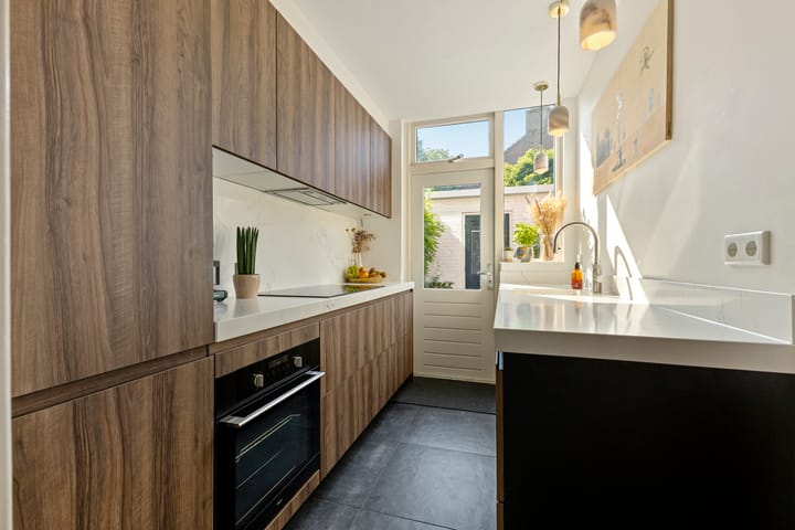 Foto 19 van Molenstraat 20