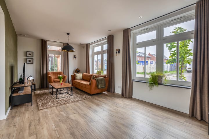 Foto 12 van Bikkel 8