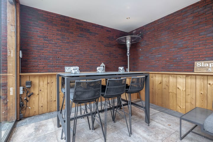 Foto 55 van Bikkel 8