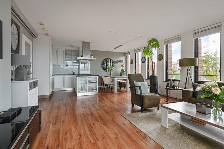 Foto 8 van Praagsingel 16