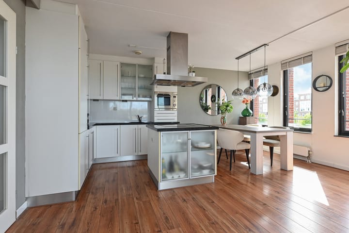 Foto 15 van Praagsingel 16