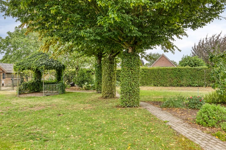 Photo 4 of Donkstraat 2-C