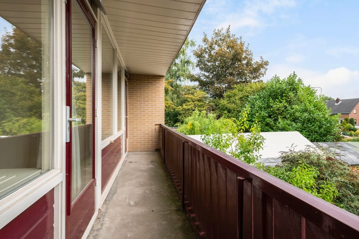 Foto 18 van Enklaan 20