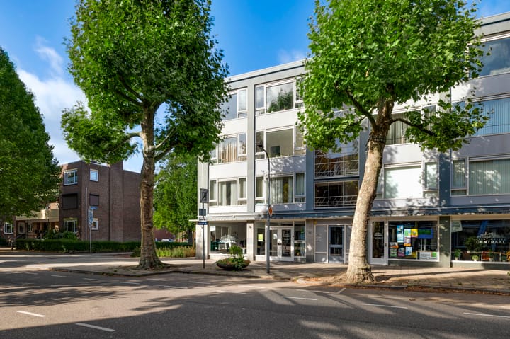 Foto 18 van Dries 76