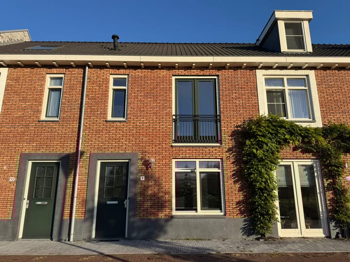 Photo 2 of Singapore 9