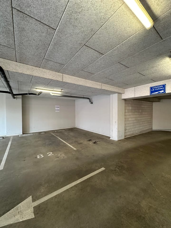 Photo 14 of Kalmoesplein