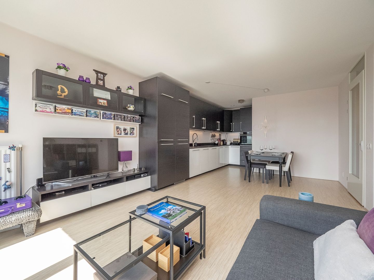 Foto 14 van Sir Winston Churchillln 275-F164