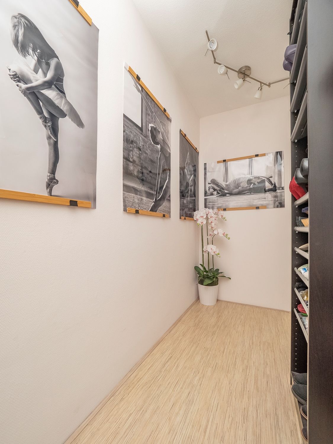 Foto 19 van Sir Winston Churchillln 275-F164