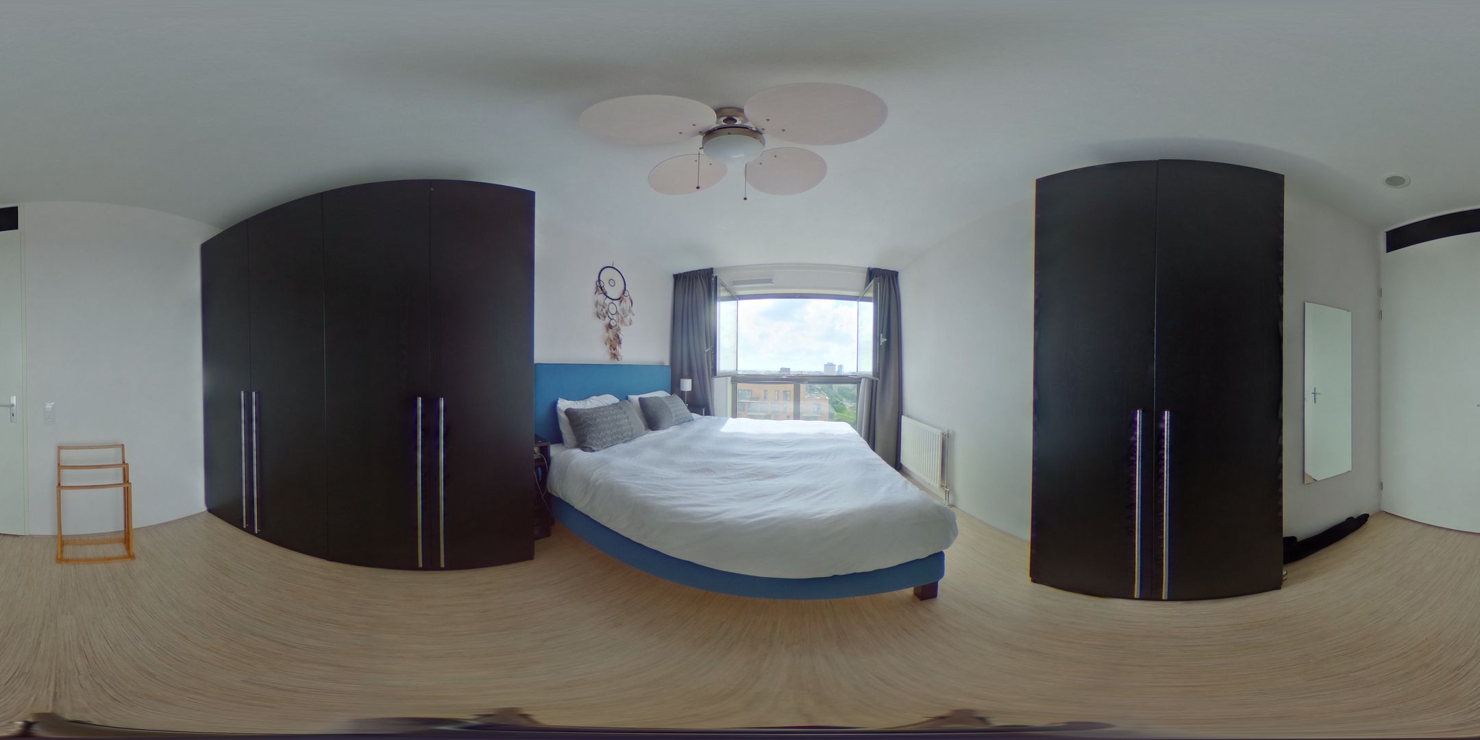 Foto 33 van Sir Winston Churchillln 275-F164