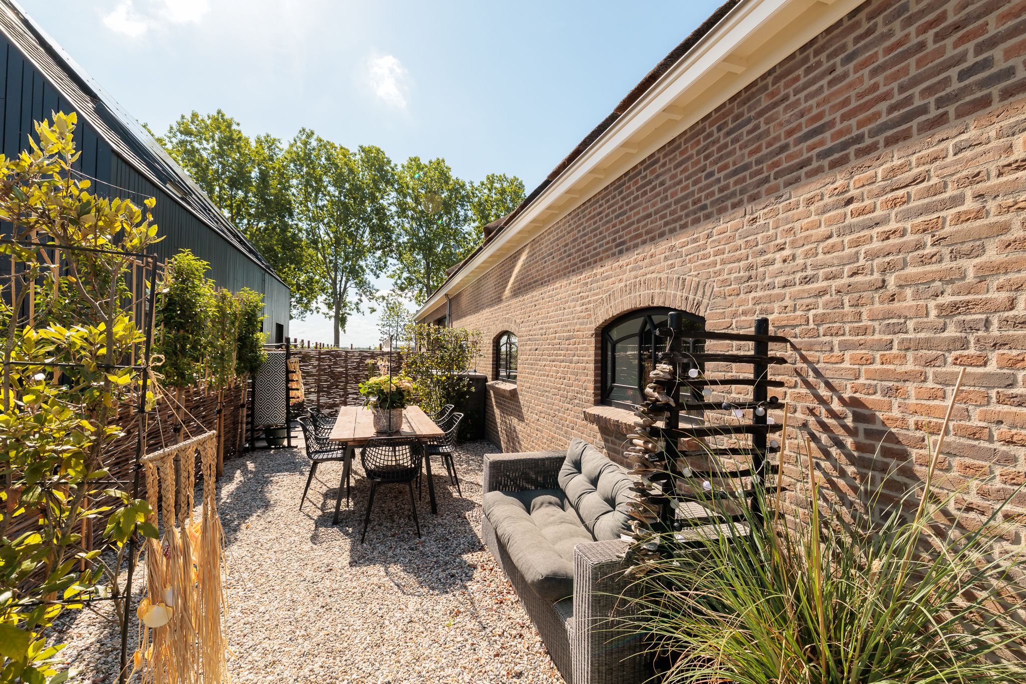 Foto 6 van Hoofdweg 893-F