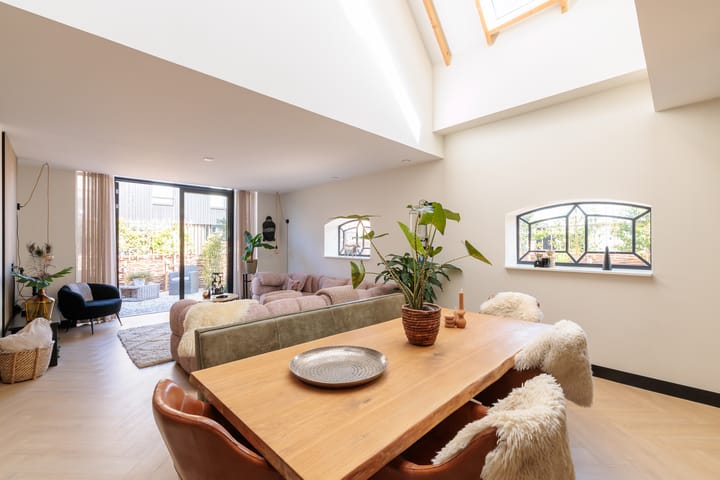 Foto 16 van Hoofdweg 893-F