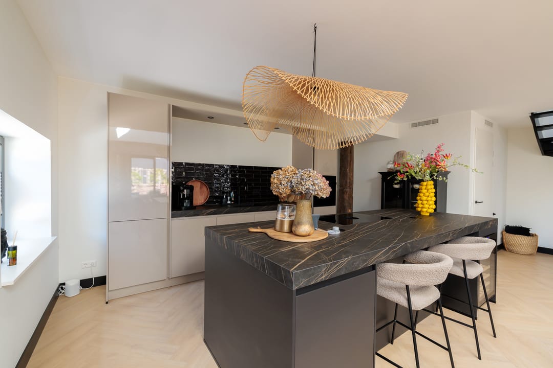 Foto 17 van Hoofdweg 893-F