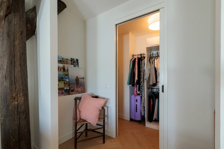 Foto 33 van Hoofdweg 893-F