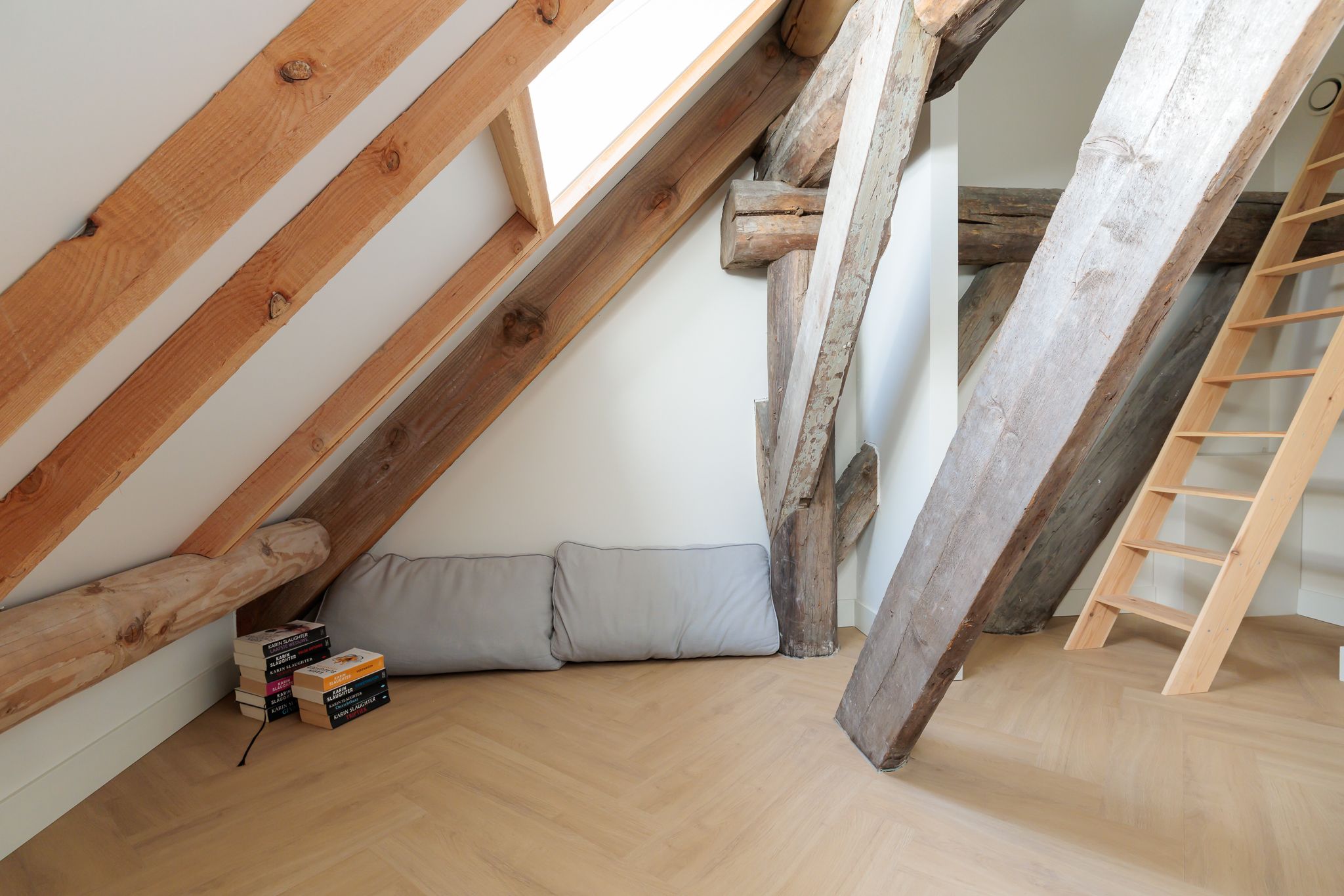 Foto 36 van Hoofdweg 893-F