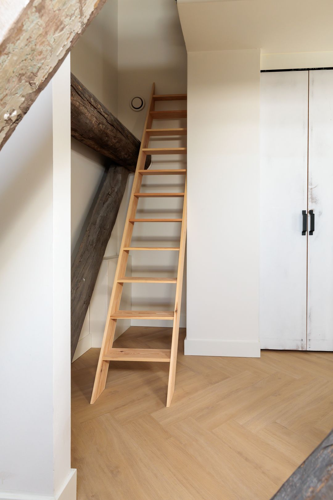 Foto 37 van Hoofdweg 893-F