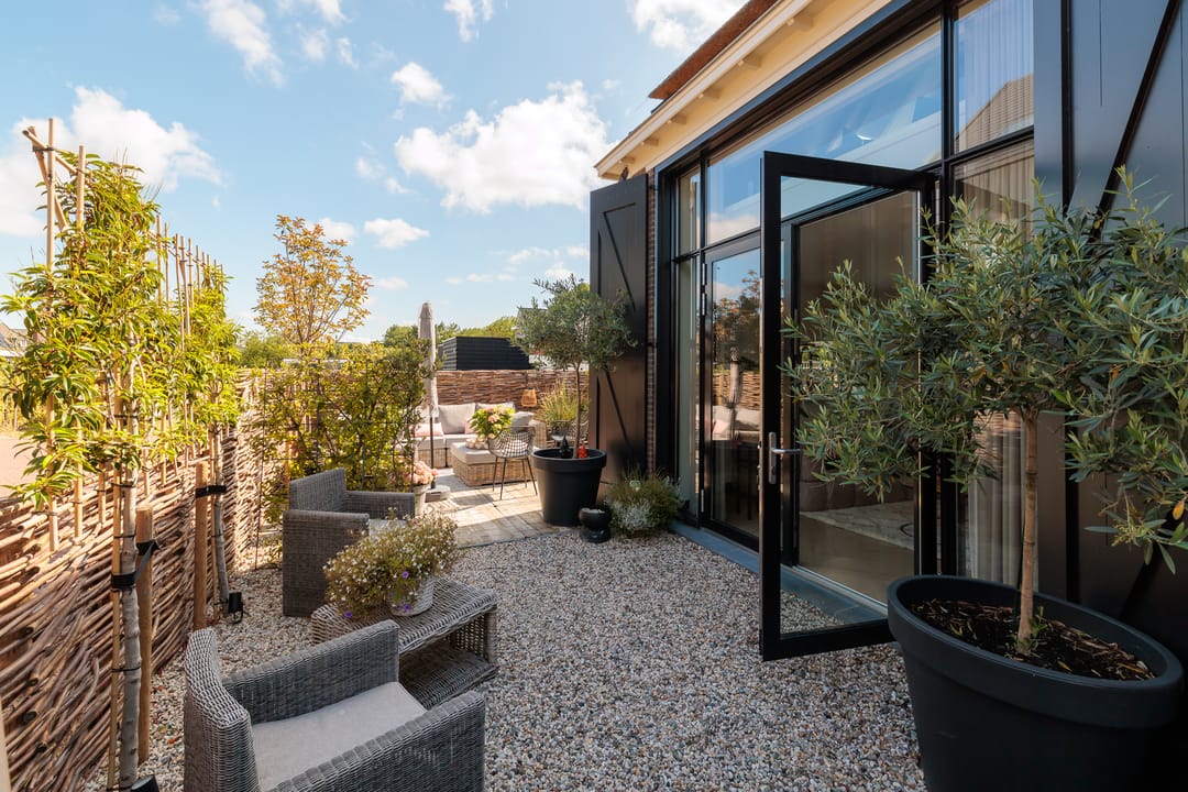 Foto 38 van Hoofdweg 893-F