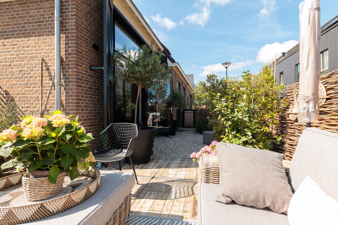 Foto 41 van Hoofdweg 893-F