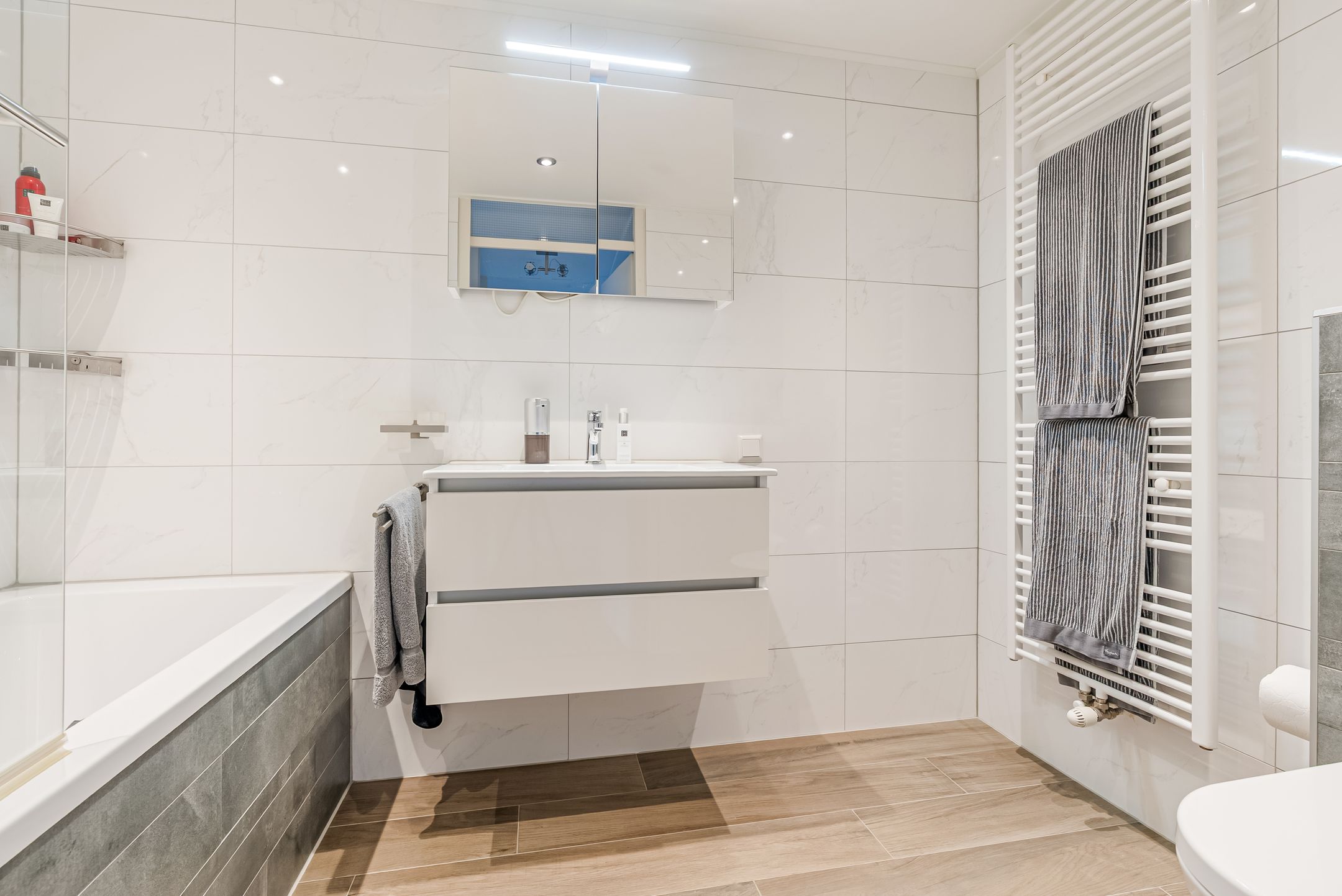 Photo 27 of Antilopestraat 3