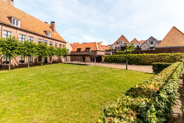 Photo 48 of Israelstraat 10