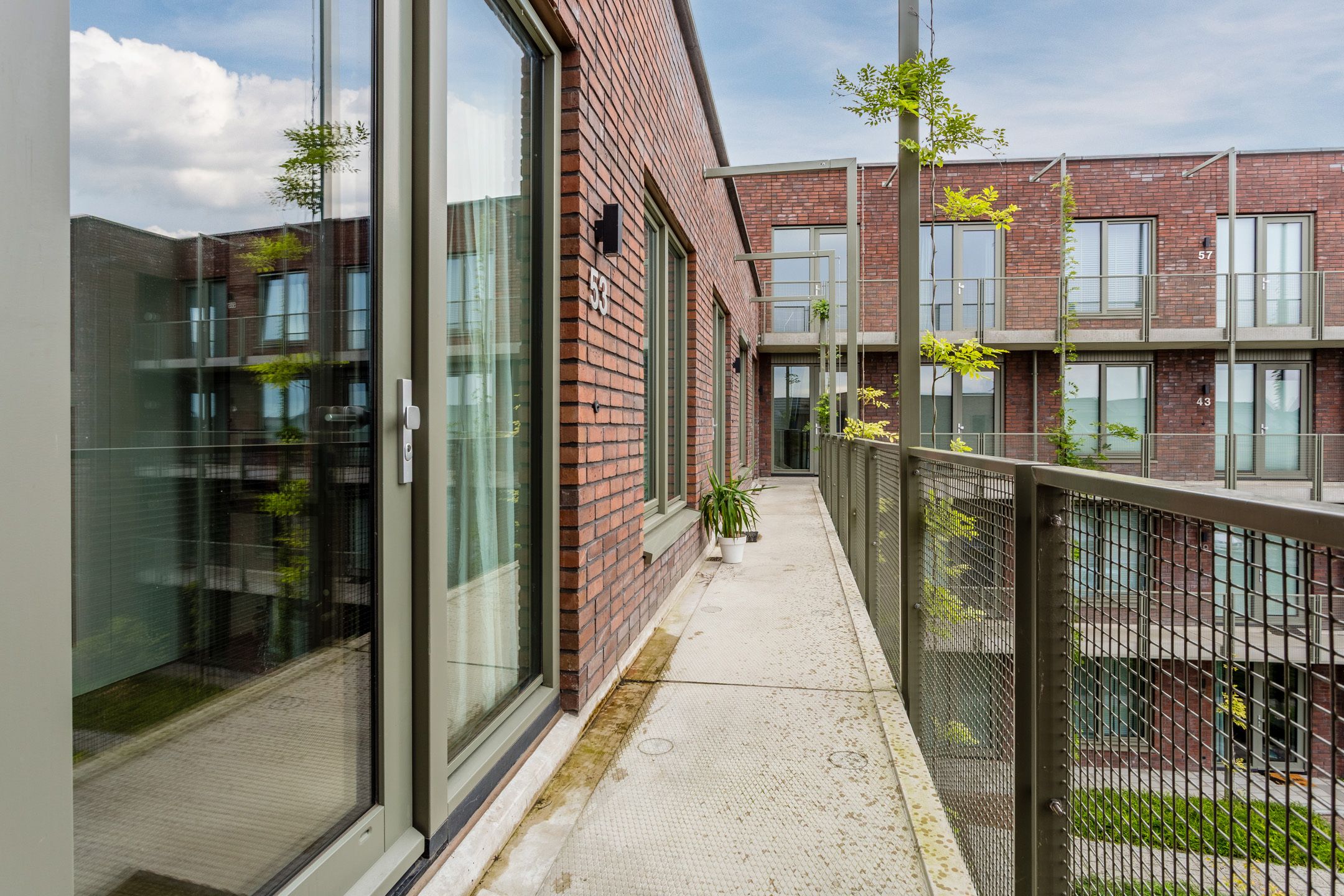 Foto 6 van Nederhemertstraat 53