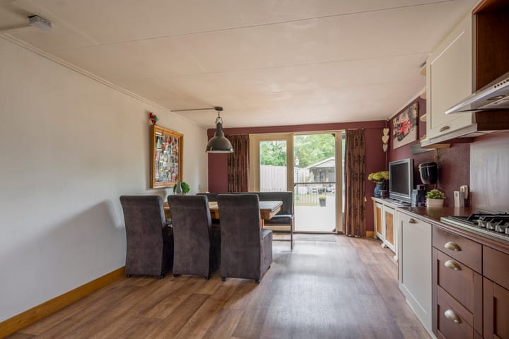 Photo 9 of Schoolstraat 85