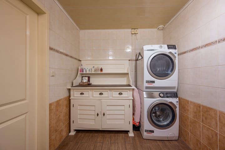 Photo 13 of Schoolstraat 85