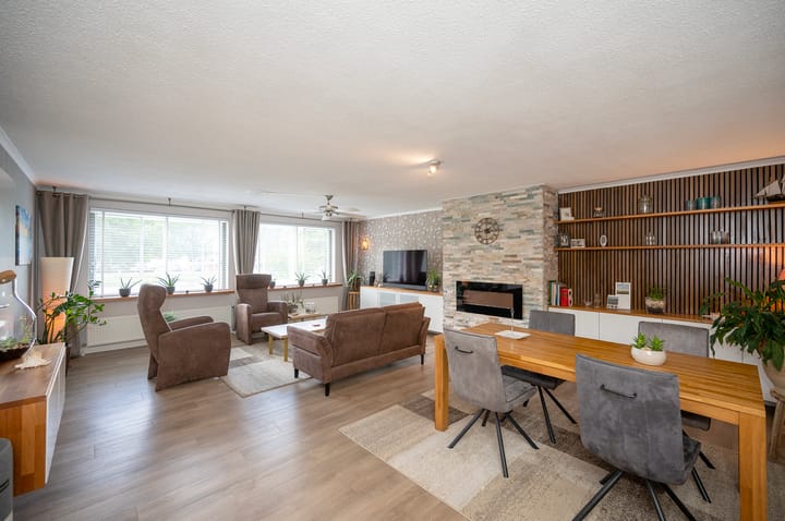 Foto 12 van Renoirstraat 92