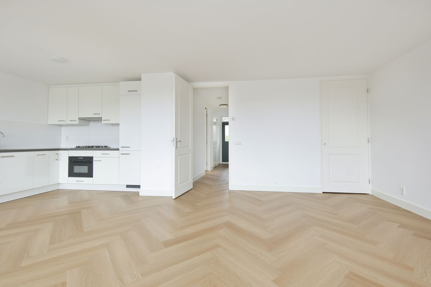 Foto 10 van Arent Janszoon Ernststraat 727-L