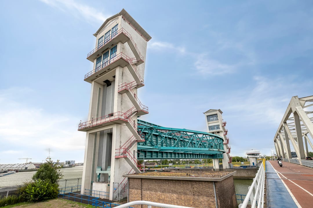 Foto 38 van IJsselstraat 7