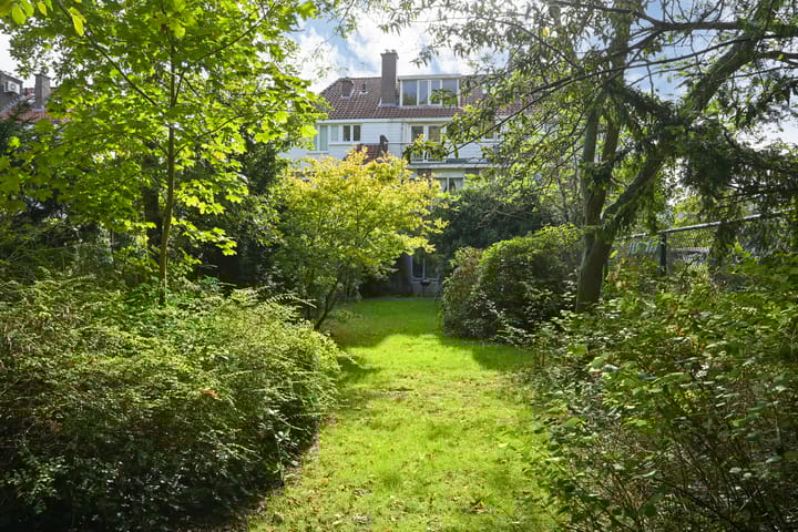 Photo 2 of Waalsdorperweg 18