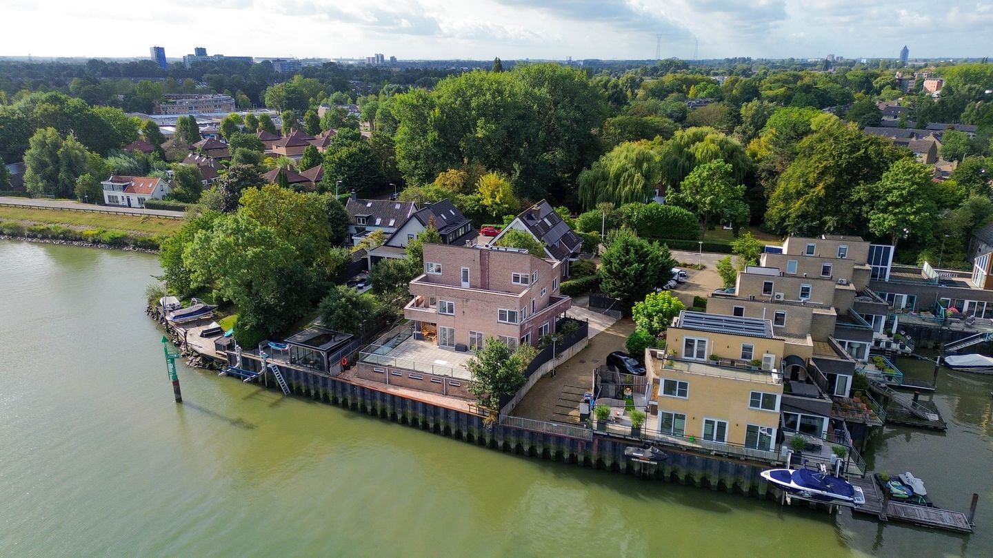 Photo 85 of Aquamarijn 2