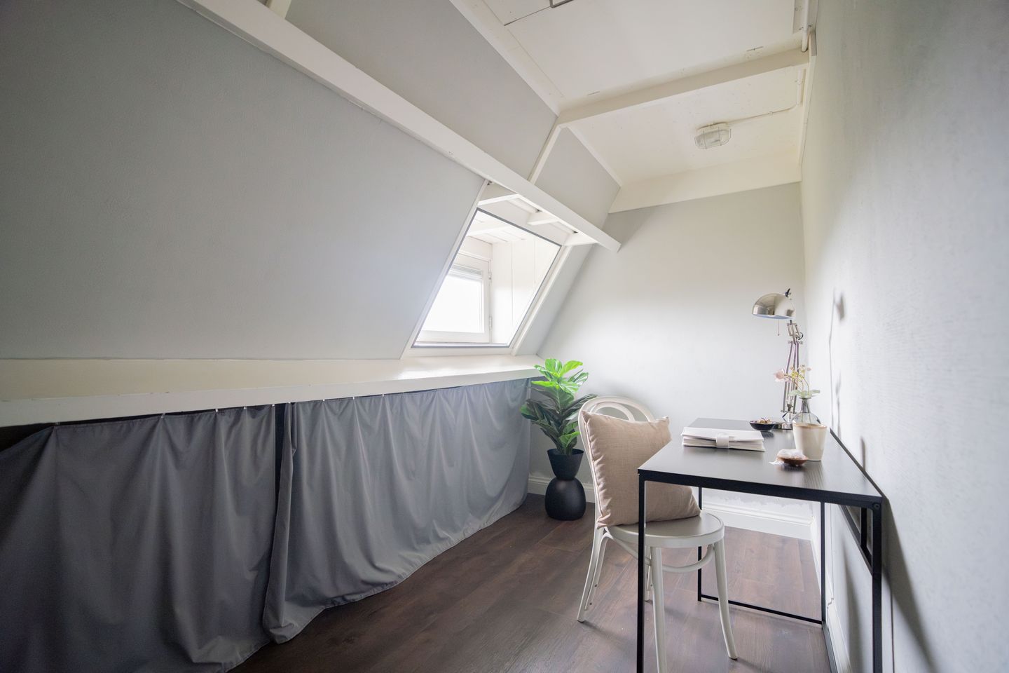 Photo 5 of Willem de Zwijgerlaan 353-2