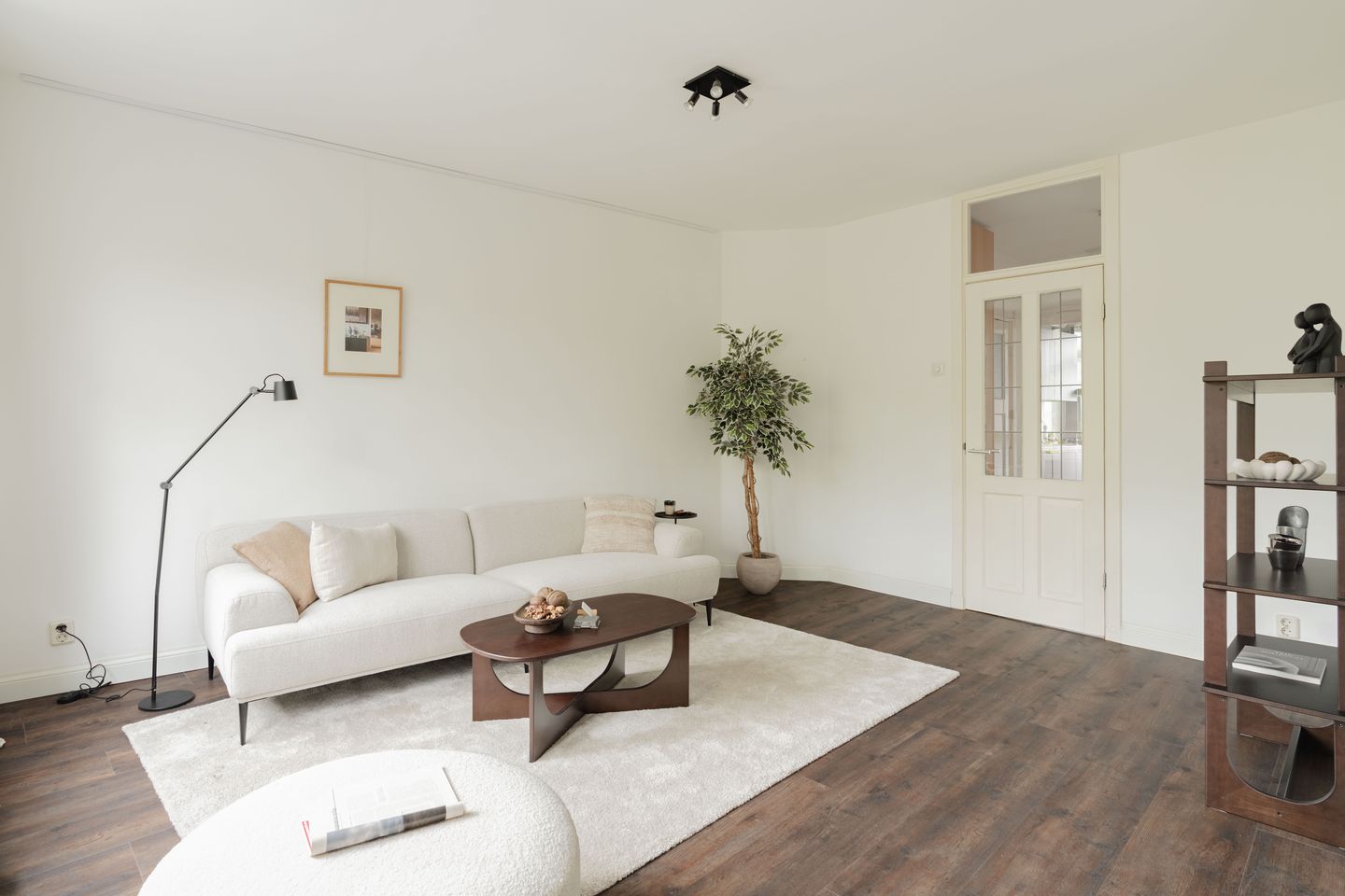 Photo 10 of Willem de Zwijgerlaan 353-2