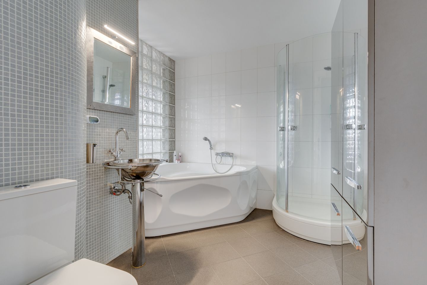 Foto 4 van Gerard ter Borchhage 110