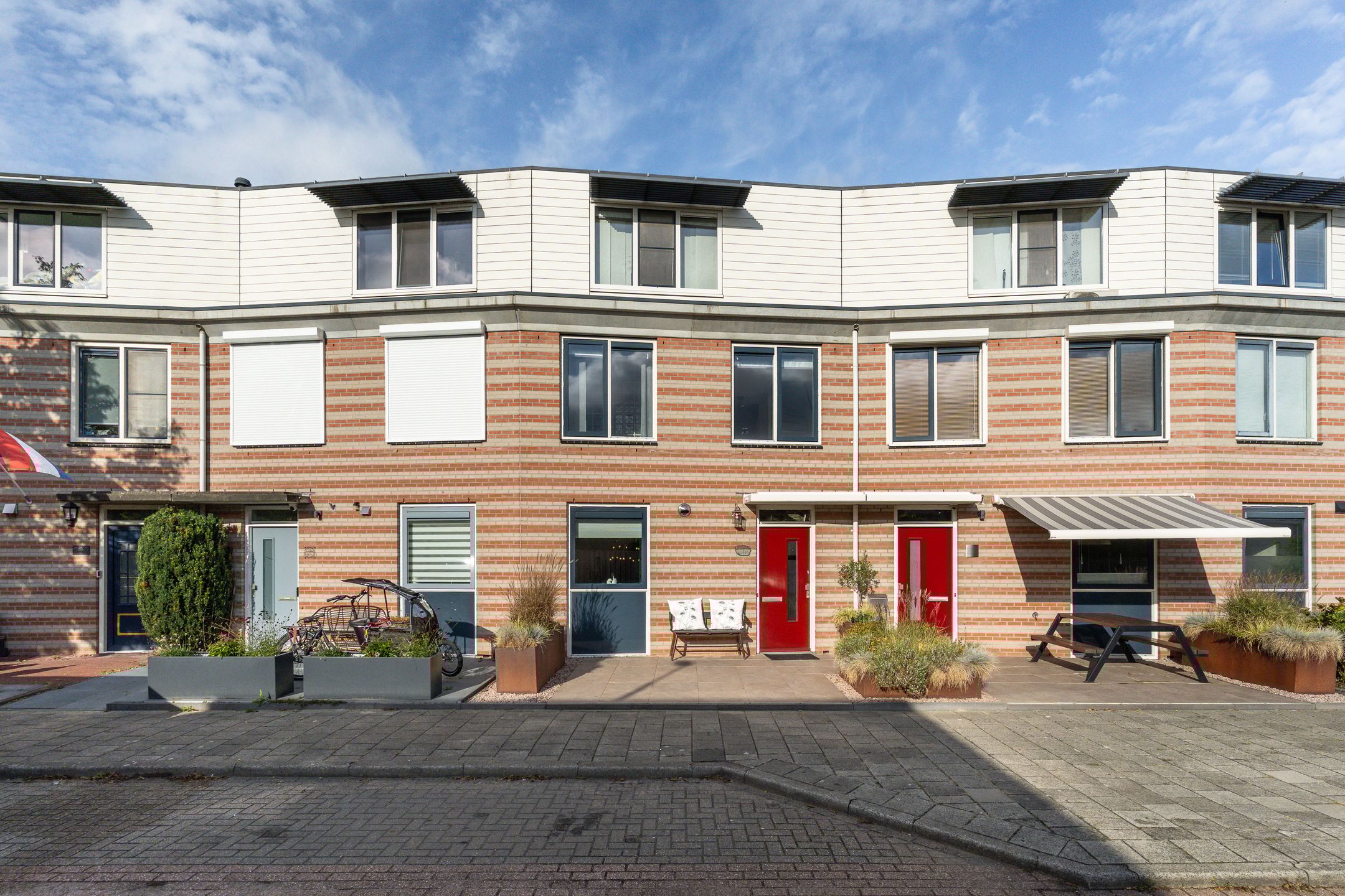 Foto 6 van Gerard ter Borchhage 110