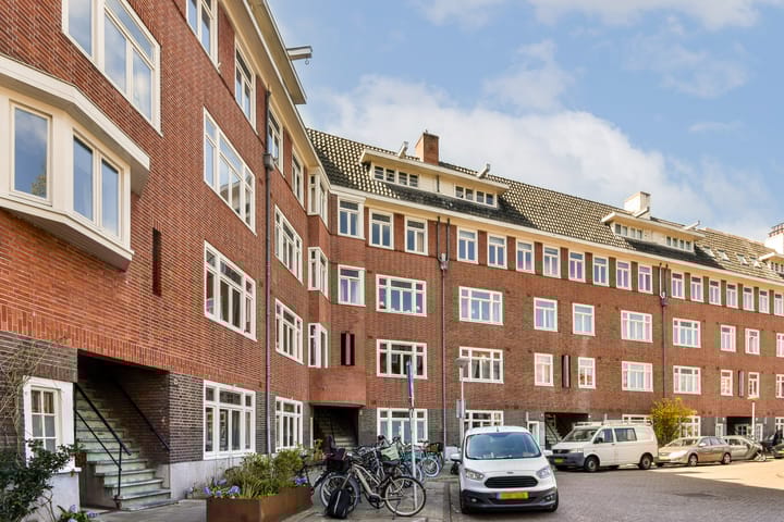 Paramariboplein 31-1