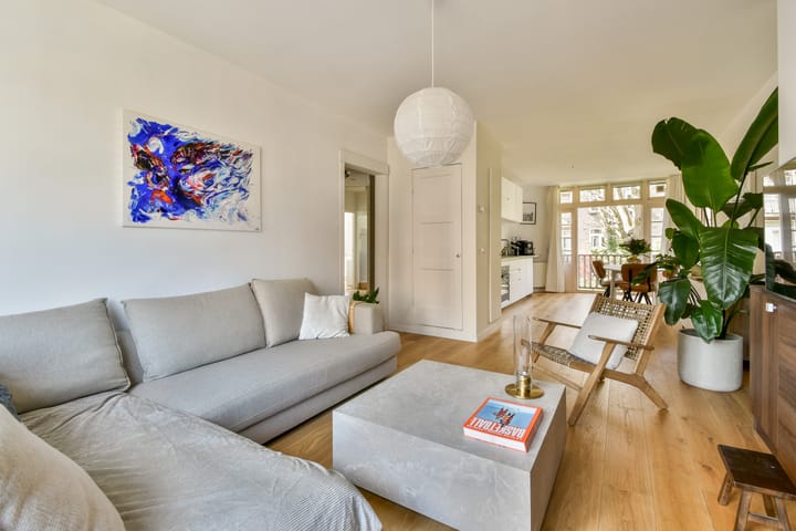 Foto 4 van Paramariboplein 31-1