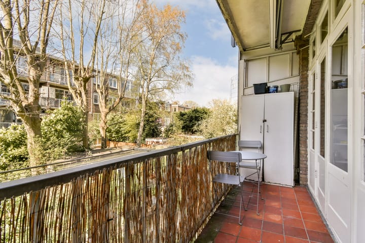 Foto 10 van Paramariboplein 31-1