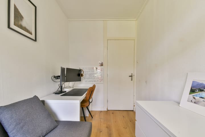 Foto 14 van Paramariboplein 31-1