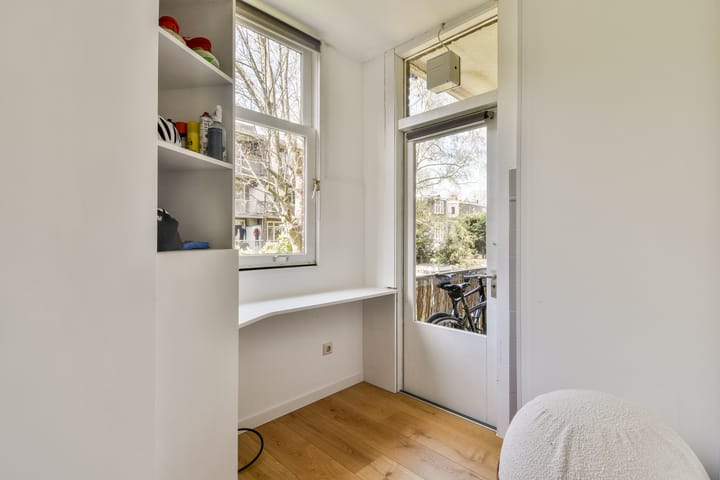 Foto 15 van Paramariboplein 31-1